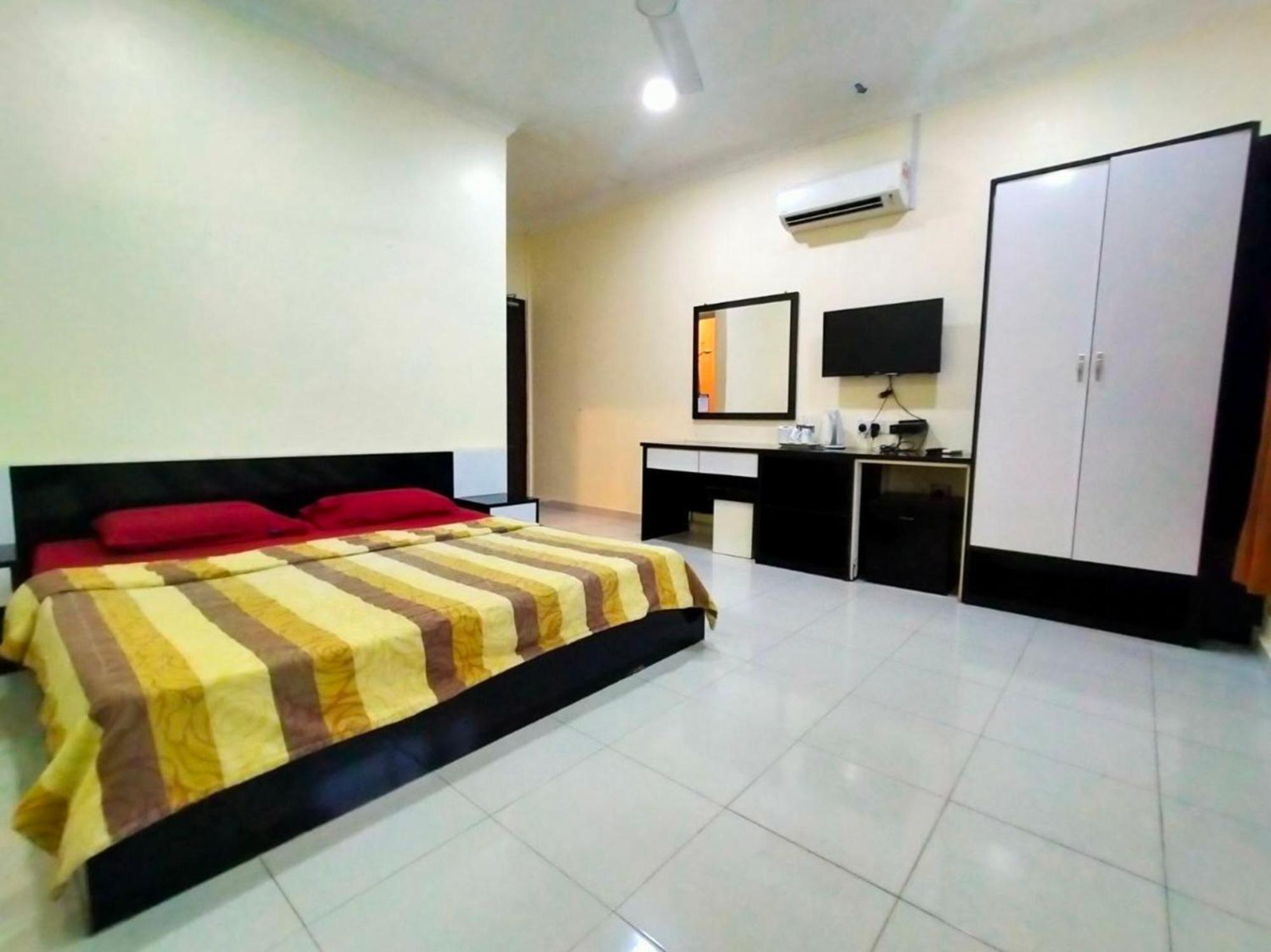 Capital O 91118 Chalet Seri Idaman Bayan Lepas Luaran gambar