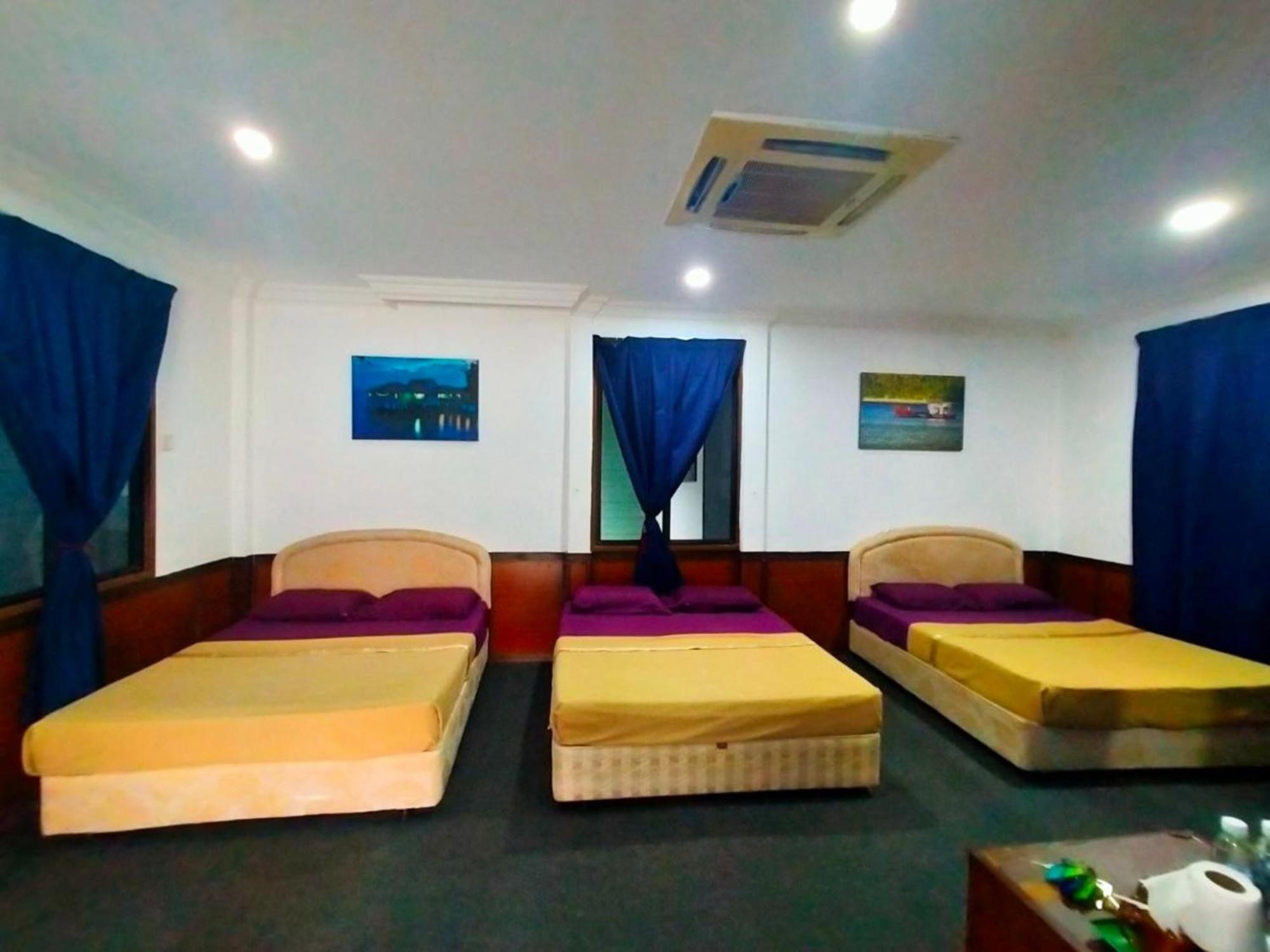 Capital O 91118 Chalet Seri Idaman Bayan Lepas Luaran gambar